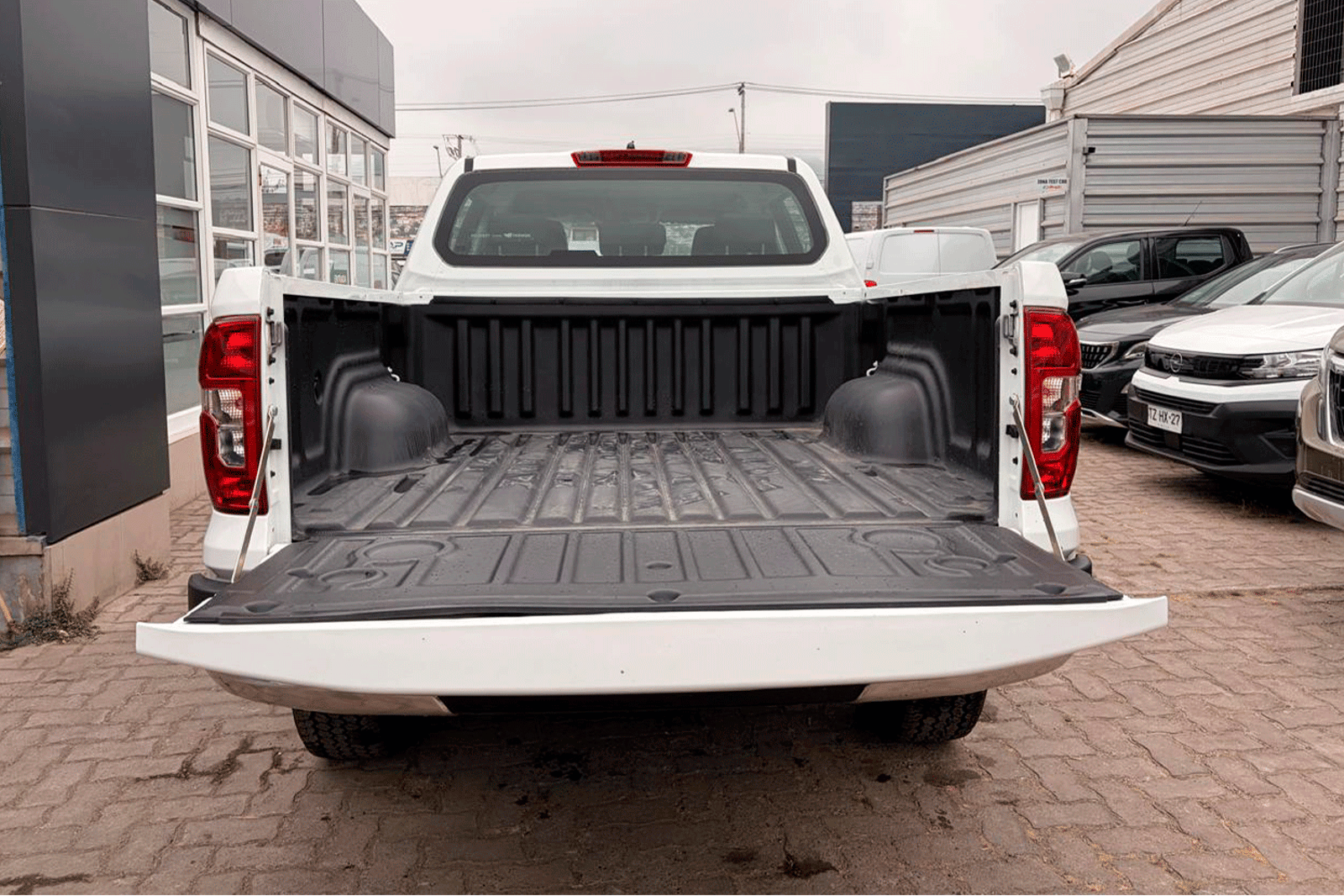 PEUGEOT LANDTREK ACTIVE Diesel 180hp 4X4 AT 2025 - Imagen 11 de 12