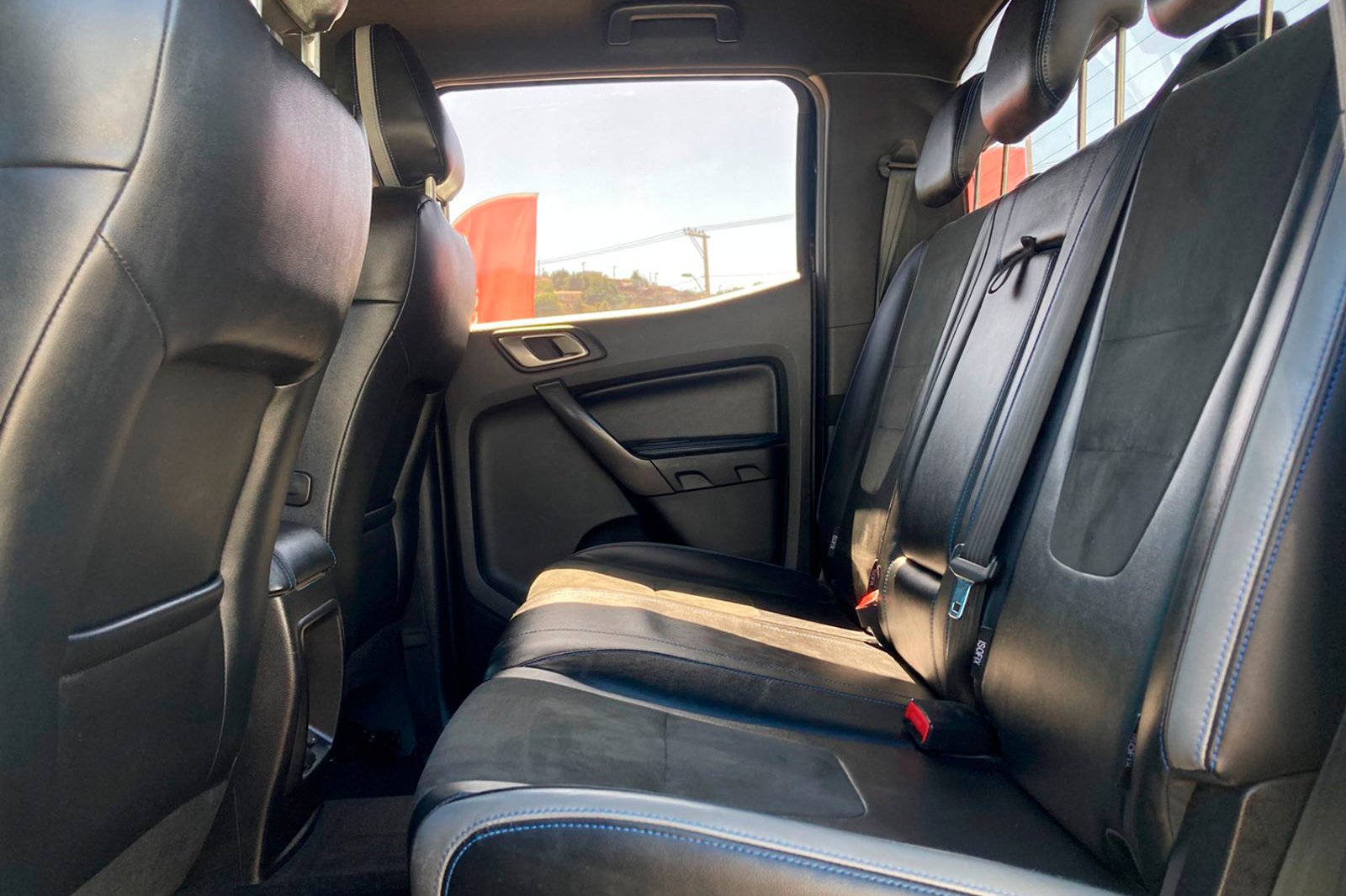 FORD RANGER RAPTOR 4X4 2.0 AUT 2023 - Imagen 3 de 12