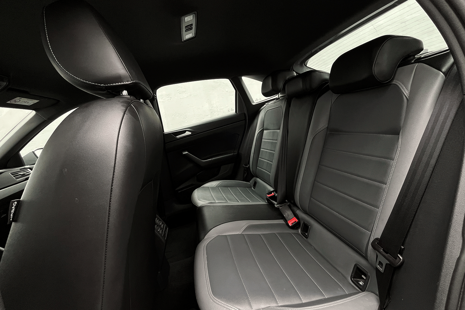 DFSK 600 PHEV 4X2 1.5 AUT 2026 - Imagen 4 de 12