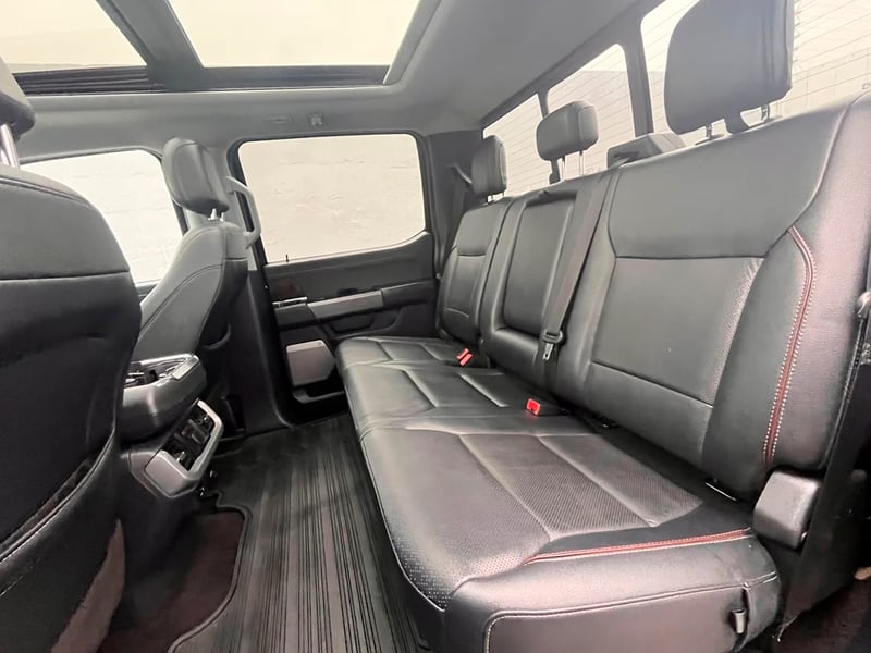 Ford F150 LARIAT LUXURY 4X4 5.0L AUT 2022 - Imagen 8 de 12