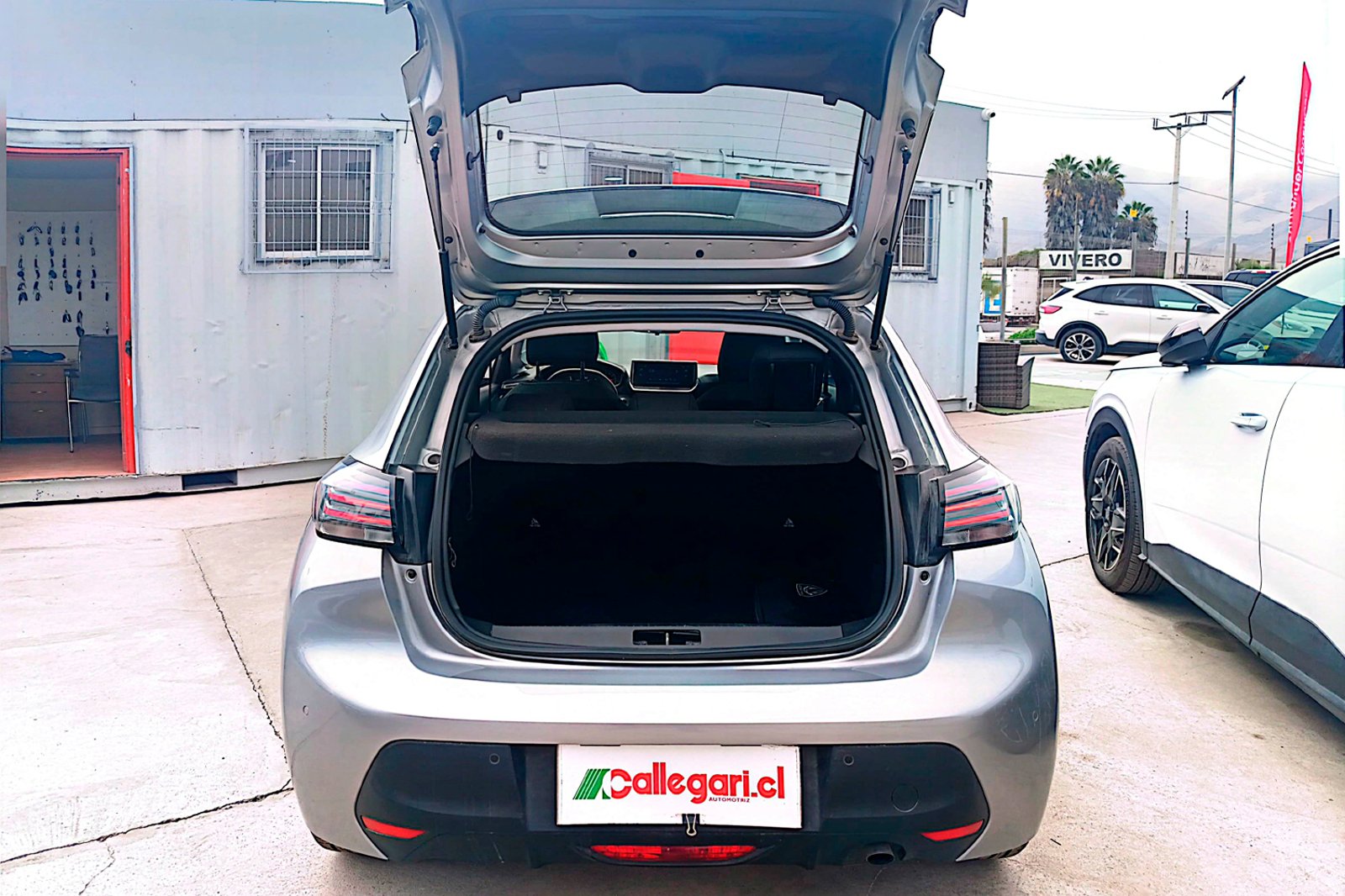 PEUGEOT Nuevo 208 MCA Active Pack Puretech 75 MT5 2025 - Imagen 9 de 12