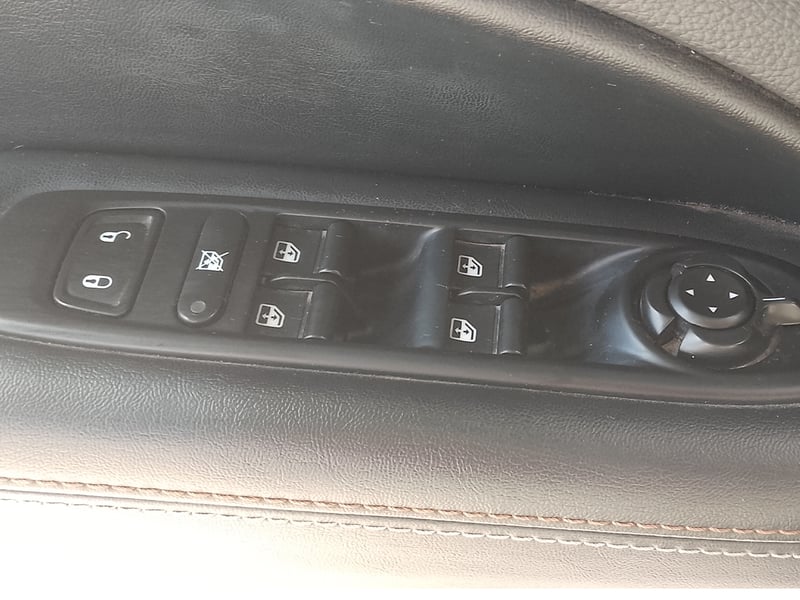 Jeep ALL NEW COMPASS SPORT LX 2.4 2019 - Imagen 7 de 12
