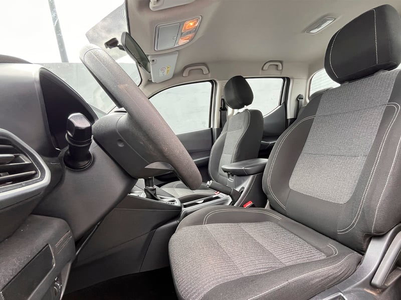 Peugeot LANDTREK BLUEHDI 4X4 2.2 AUT 2024 - Imagen 6 de 12