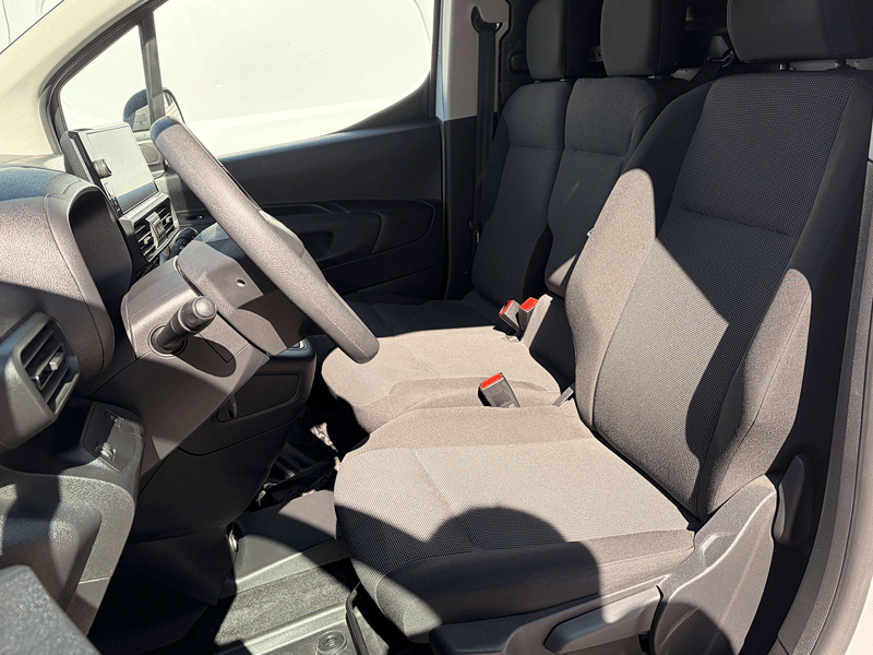Opel COMBO MCA 1.5 TD 2025 - Imagen 6 de 11