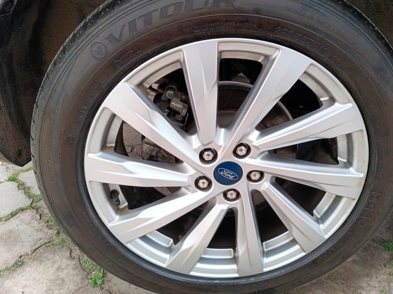 Ford ESCAPE FHEV 2.5 AUT 2023 - Imagen 10 de 11
