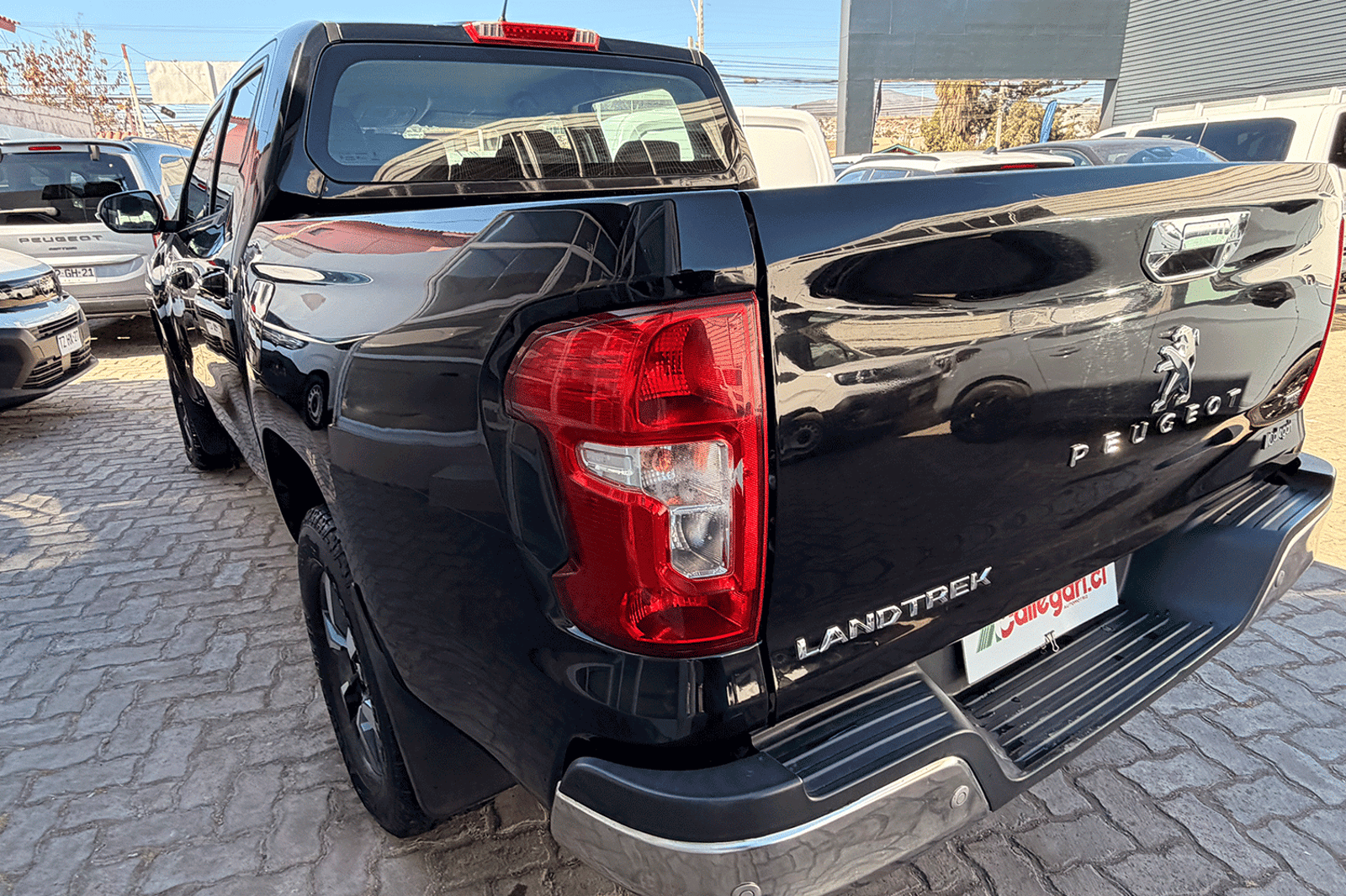 PEUGEOT Landtrek Active BlueHdi 180 4x4 AT 2024 - Imagen 11 de 12