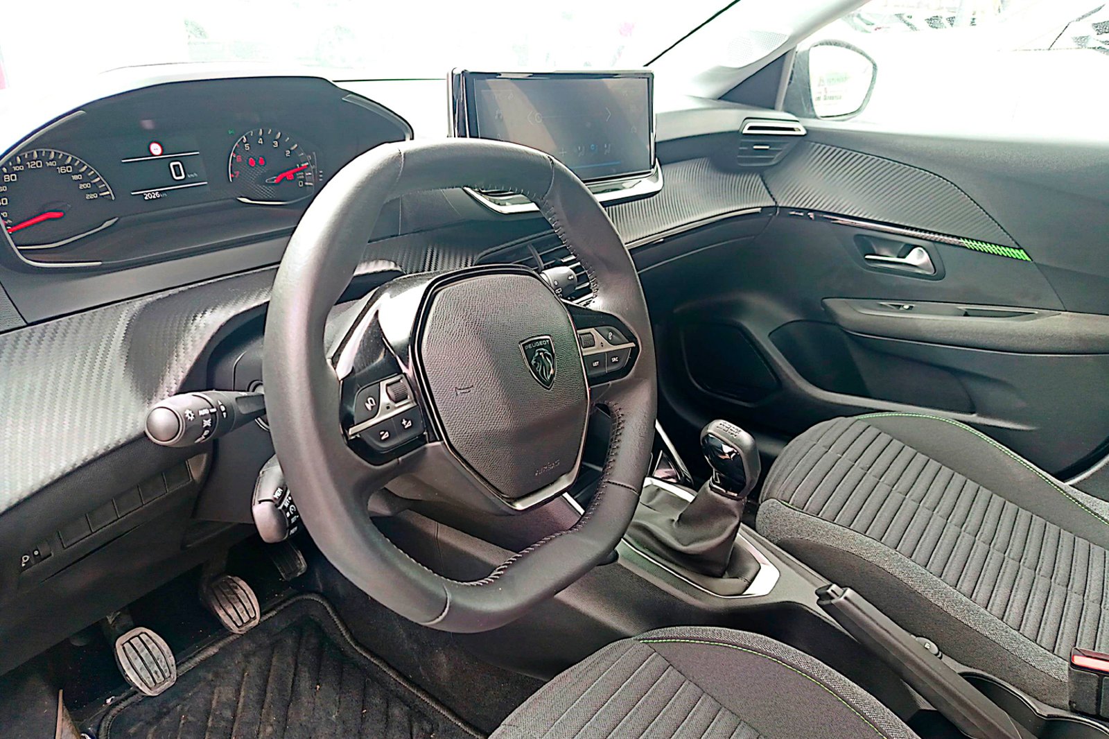 PEUGEOT Nuevo 208 MCA Active Pack Puretech 75 MT5 2025 - Imagen 3 de 12