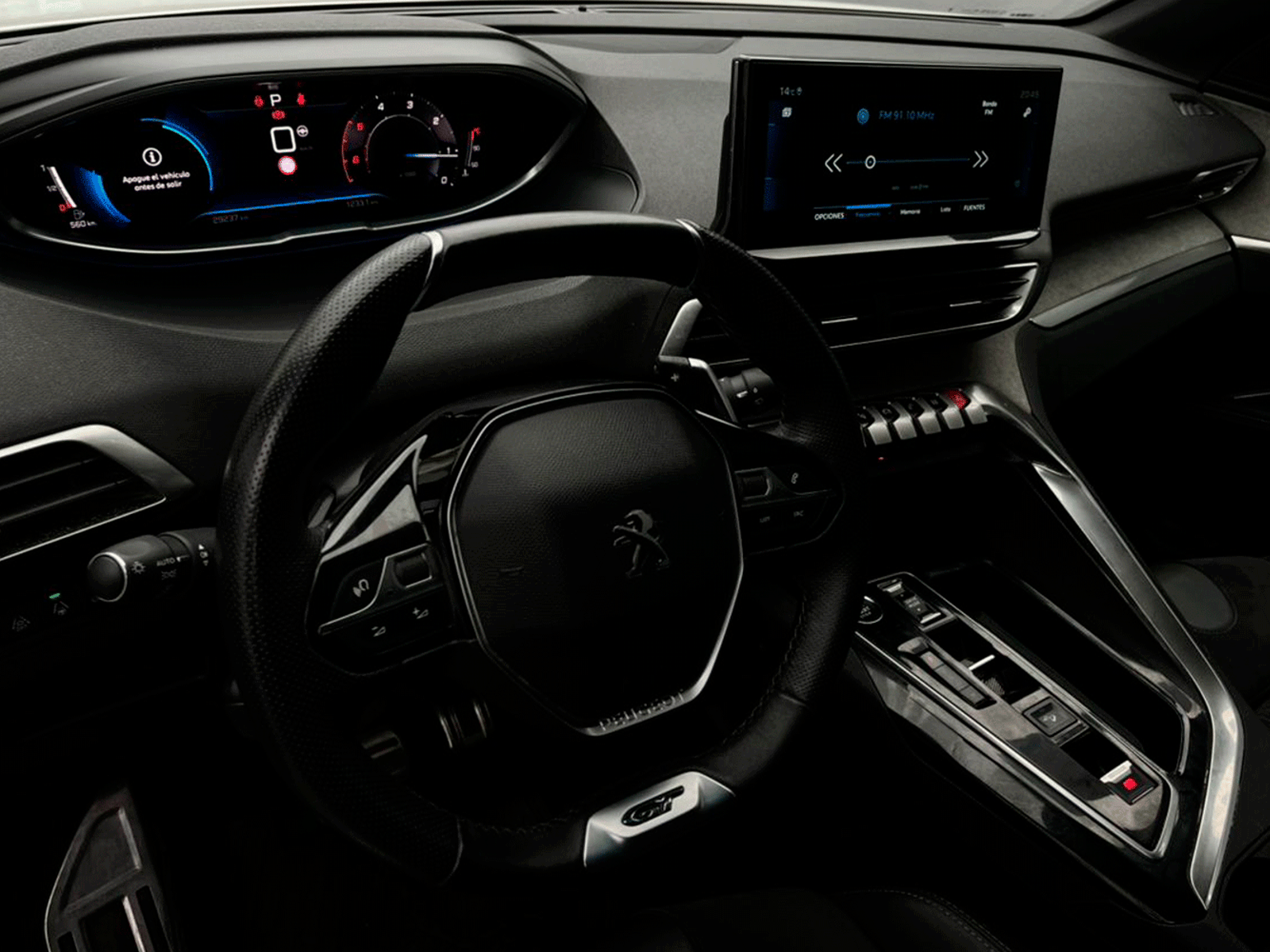 Peugeot 5008 BLUEHDI 130 1.5 AUT 2025 - Foto 4 de 12