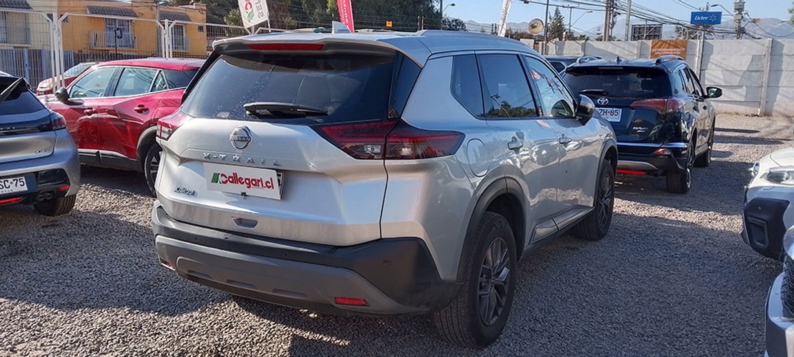 NISSAN X-TRAIL SENSE CVT 3ROW 2023 - Imagen 10 de 12