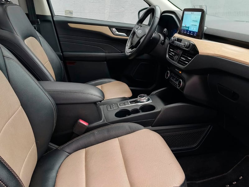 Ford ESCAPE FHEV 2.5 AUT 2023 - Imagen 3 de 11