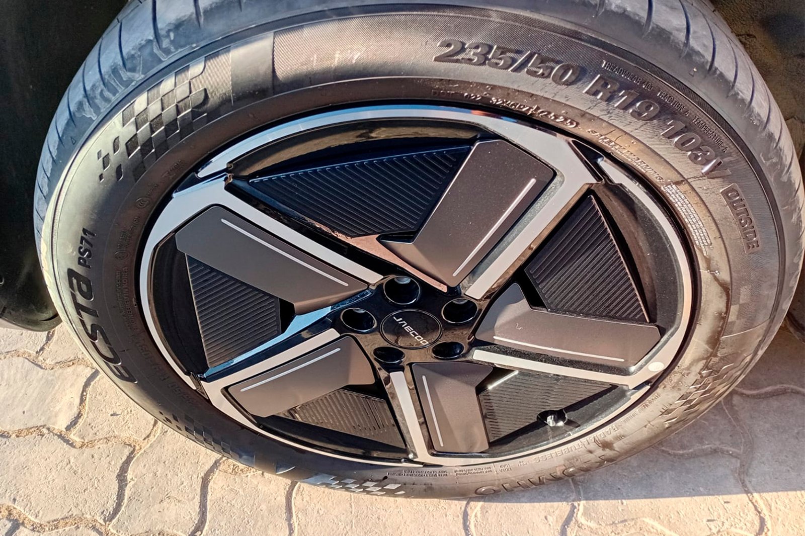 JAECOO J7 1.5T Patagonia PHEV 2026 - Imagen 6 de 9