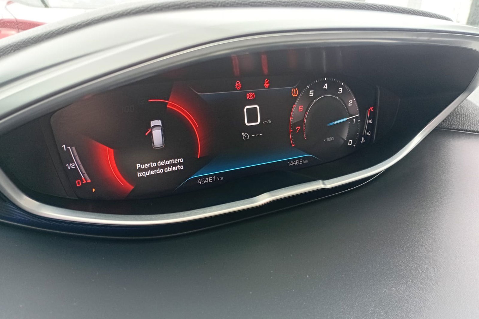 PEUGEOT 3008 PURETECH 1.2L 2023 - Imagen 5 de 12