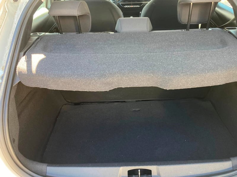 Peugeot 208 STYLE PURETECH 75 1.2 2024 - Imagen 6 de 12