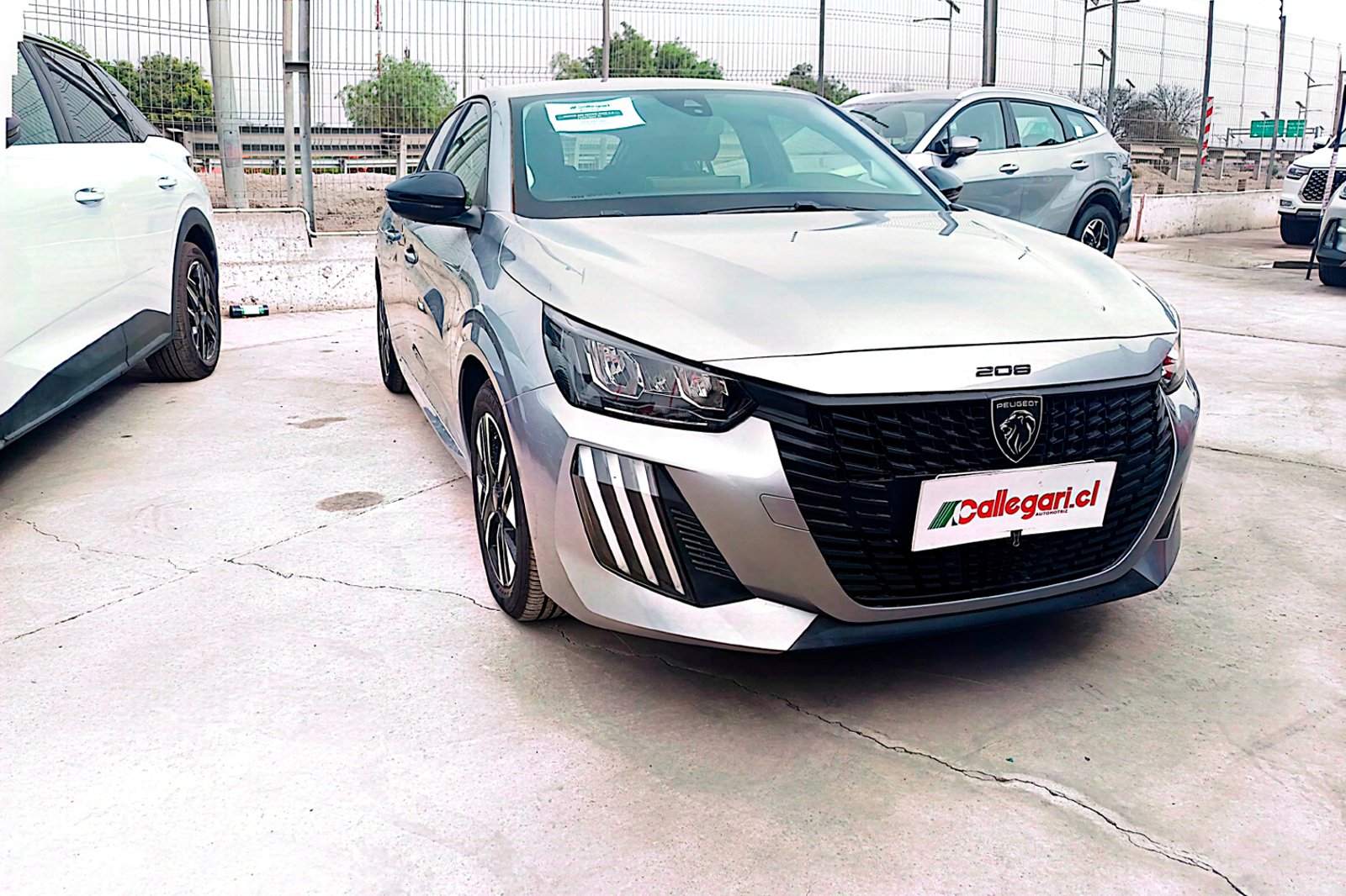 PEUGEOT Nuevo 208 MCA Active Pack Puretech 75 MT5 2025 - Imagen 12 de 12