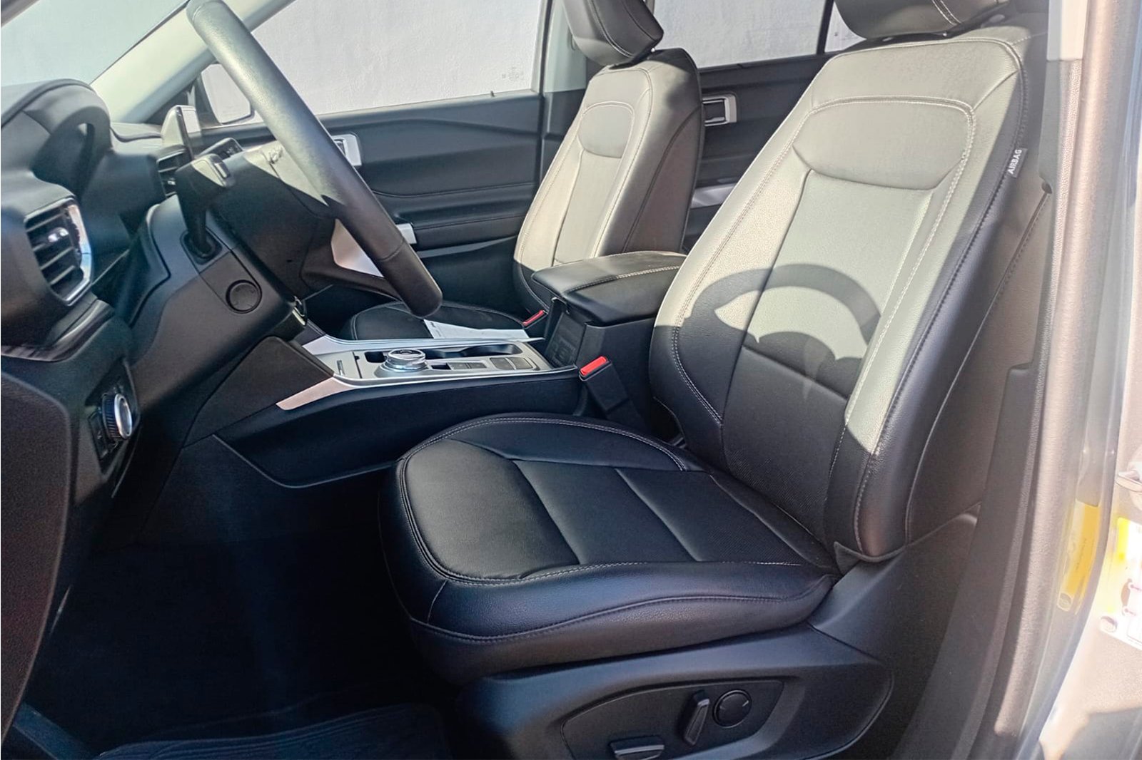 FORD EXPLORER 2WD 2.3 AUT 2024 - Imagen 6 de 12