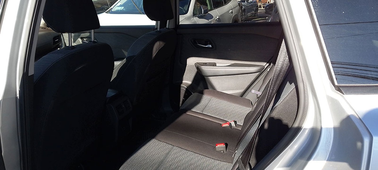 NISSAN X-TRAIL SENSE CVT 3ROW 2023 - Imagen 4 de 12