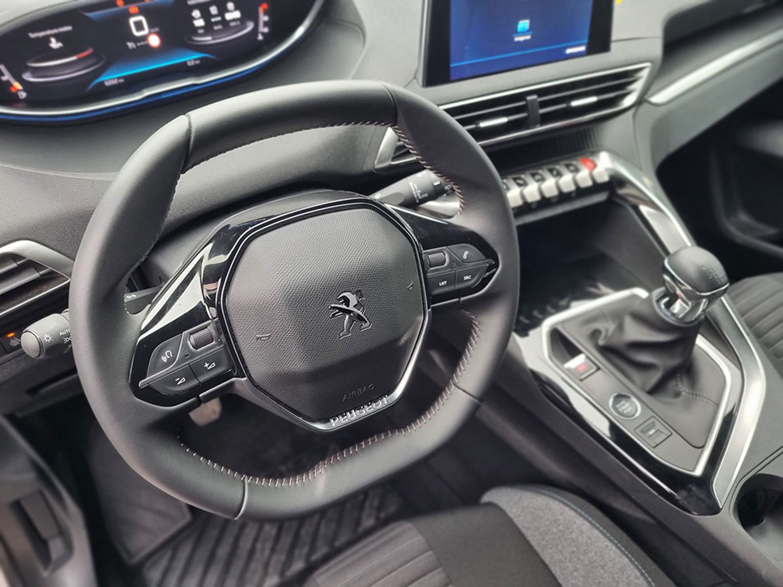 PEUGEOT Nuevo 3008 Active Pack Puretech 130 2024 - Imagen 6 de 12