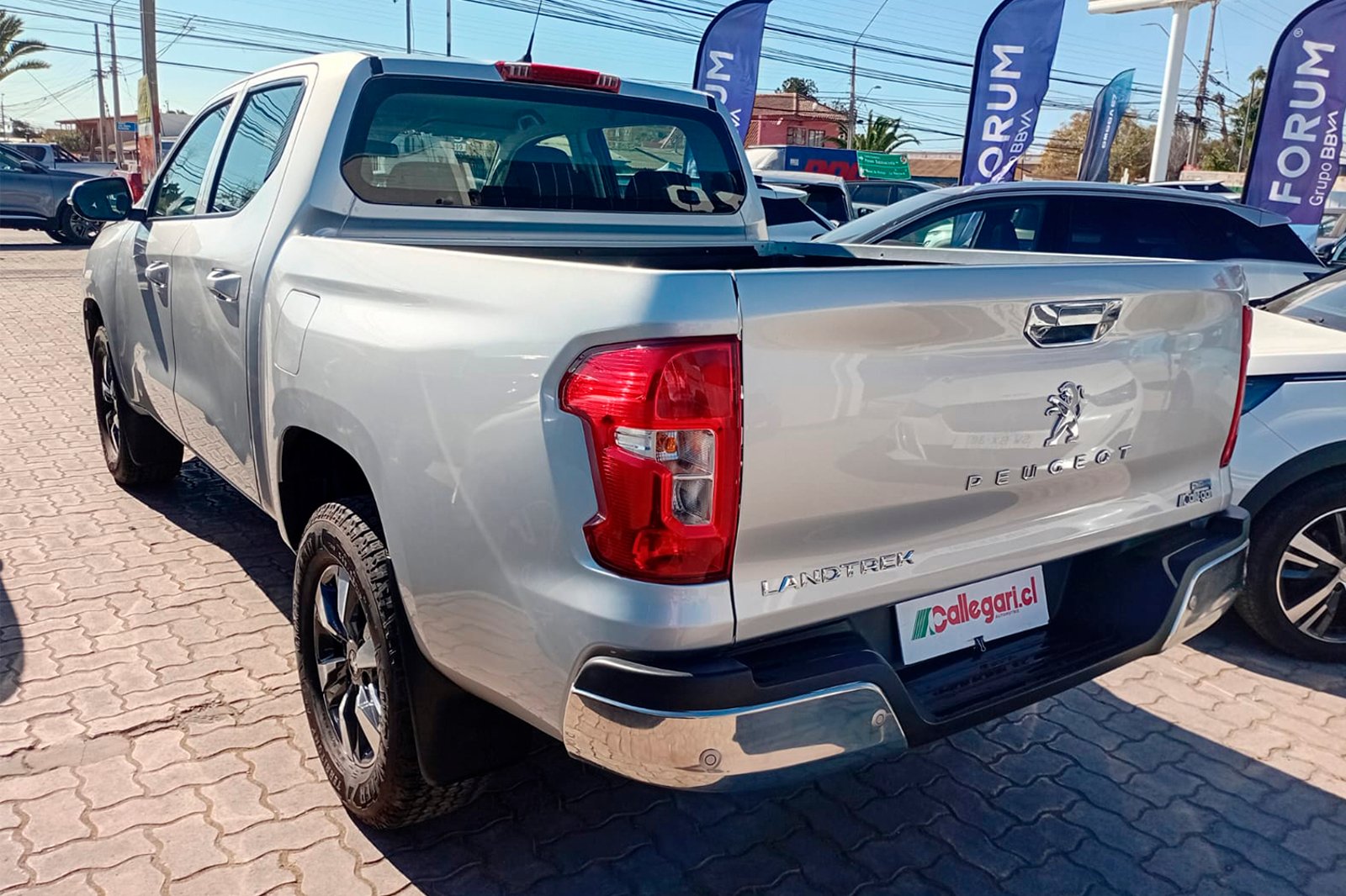 PEUGEOT Landtrek Active BlueHDi 180 4x4 AT 2025 - Imagen 8 de 11