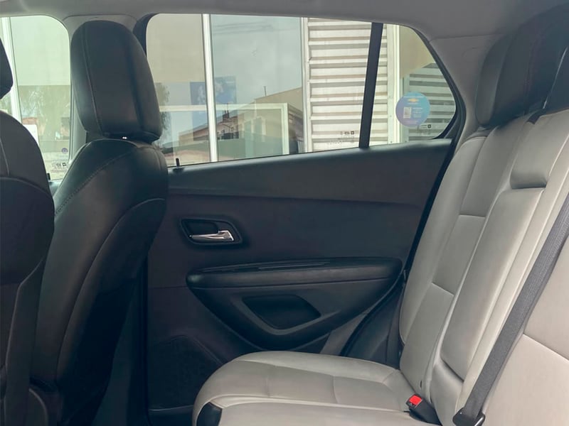 Chevrolet TRACKER AWD 1.8 AUT 2020 - Imagen 7 de 12