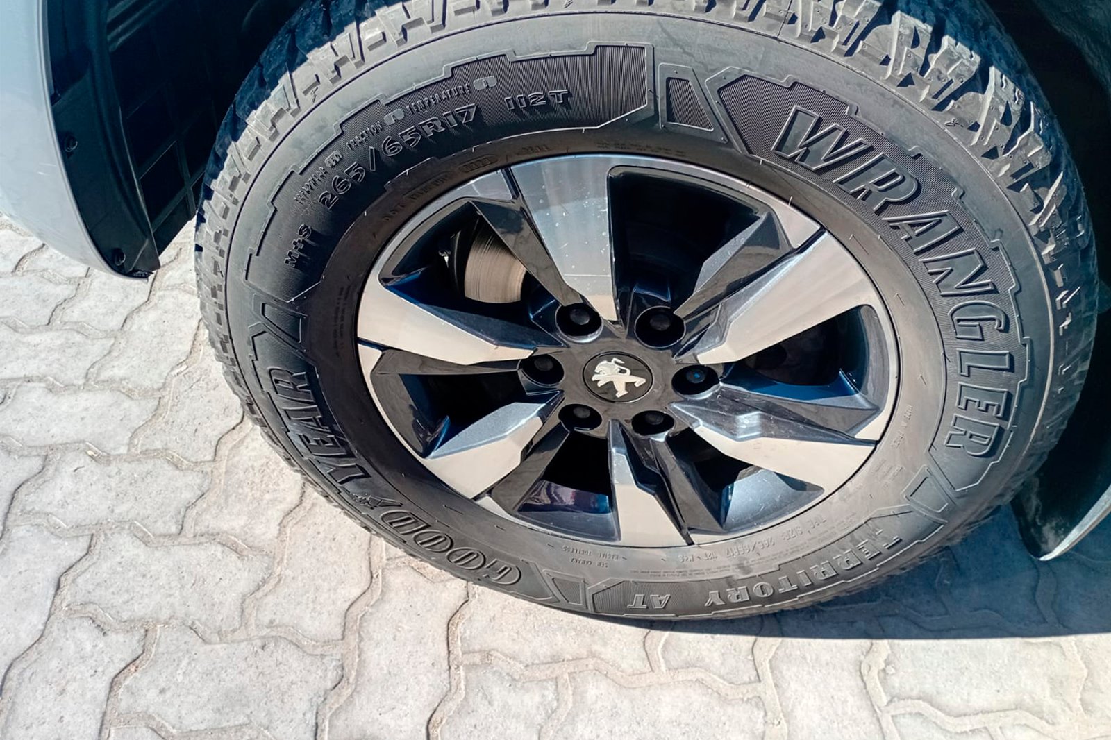 PEUGEOT Landtrek Active BlueHDi 180 4x4 AT 2025 - Imagen 11 de 11