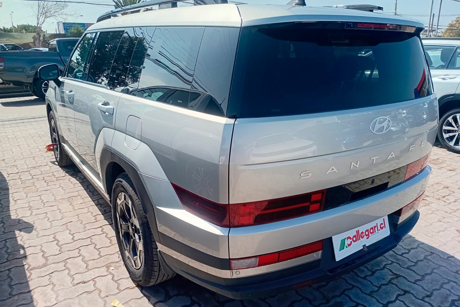 HYUNDAI SANTA FE MX5 GDI 2.5 AUT 2024 - Imagen 10 de 12