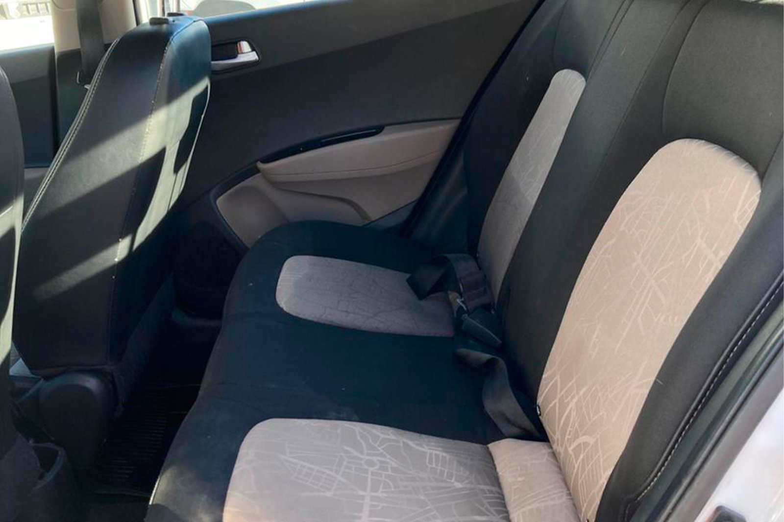 HYUNDAI GRAND I10 BA GLS 1.5 2020 - Imagen 6 de 12