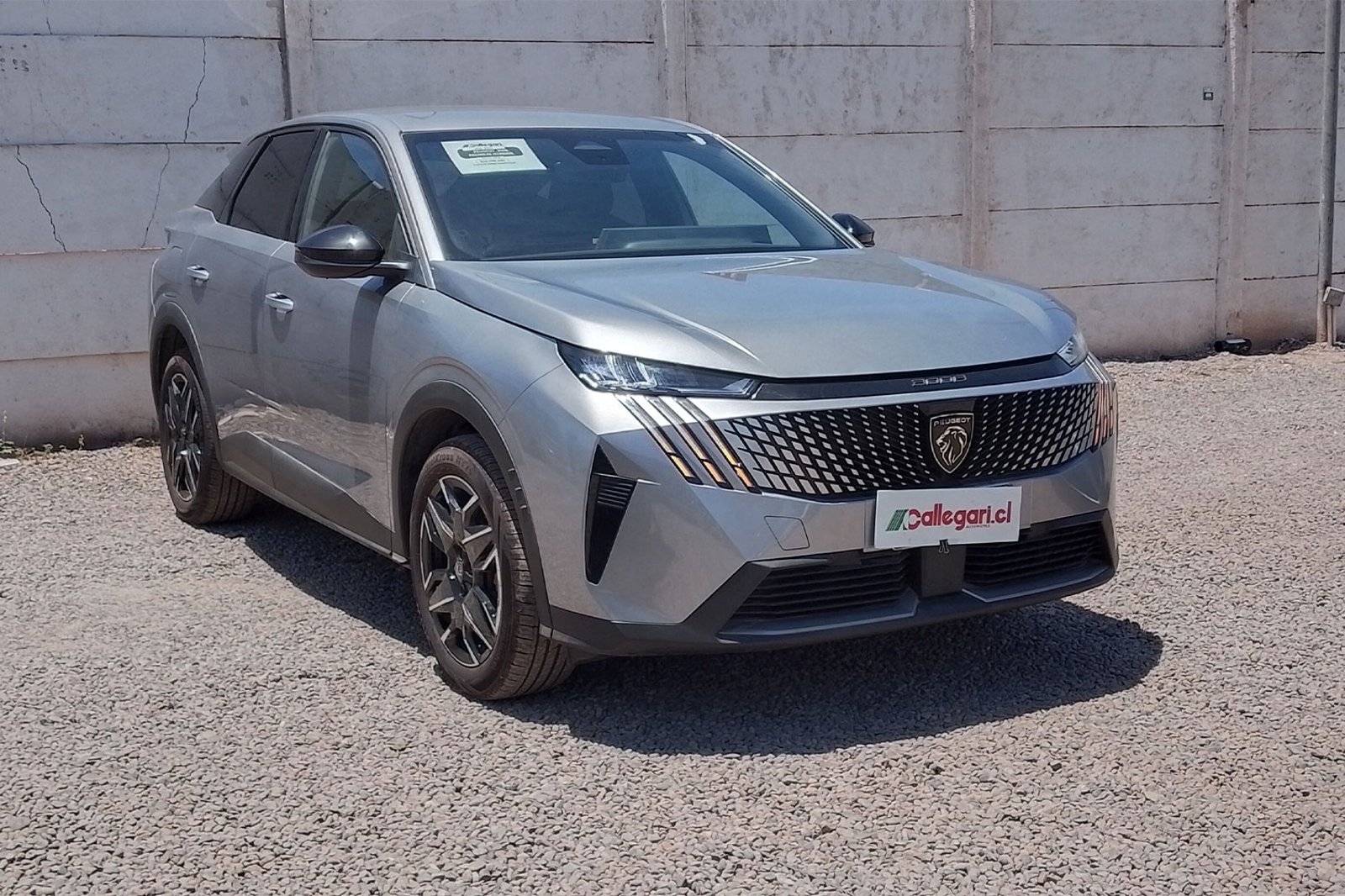 PEUGEOT New 3008 PREMIERE MHEV 136 eDCT6 2025 - Imagen 9 de 12