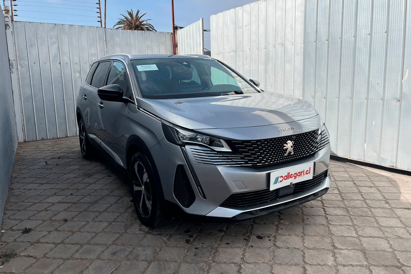 PEUGEOT 5008 PURETECH 180 EAT8 1.6 AUT 2023 - Imagen 9 de 12