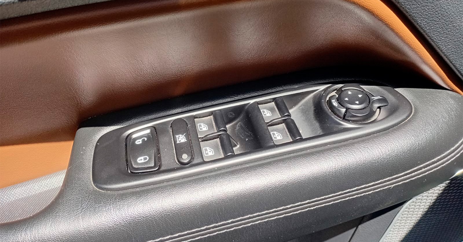 RAM RAMPAGE LARAMIE 2.0 2024 - Imagen 3 de 11