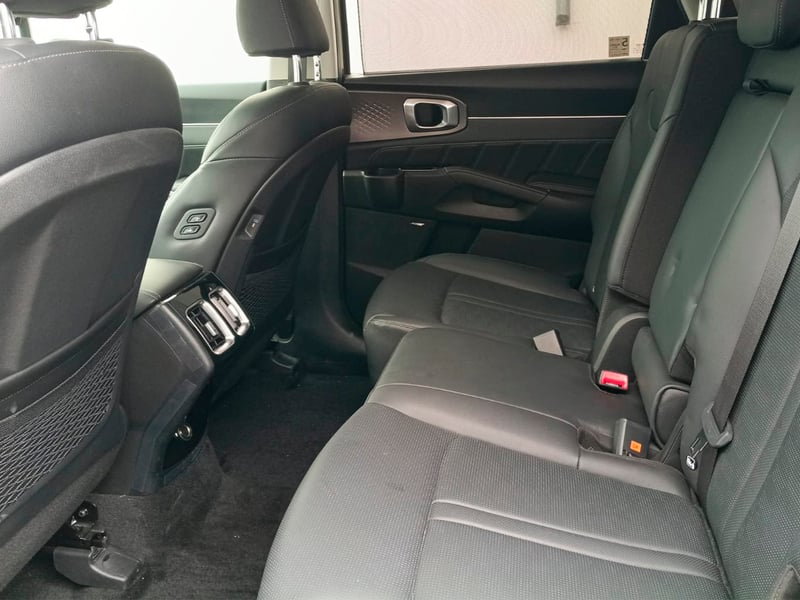 Kia SORENTO EX 3.5L GSL 8AT AWD FULL 2026 - Imagen 5 de 10