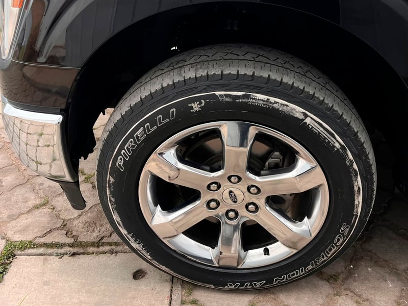 Ford F150 LARIAT LUXURY 4X4 5.0L AUT 2022 - Imagen 12 de 12
