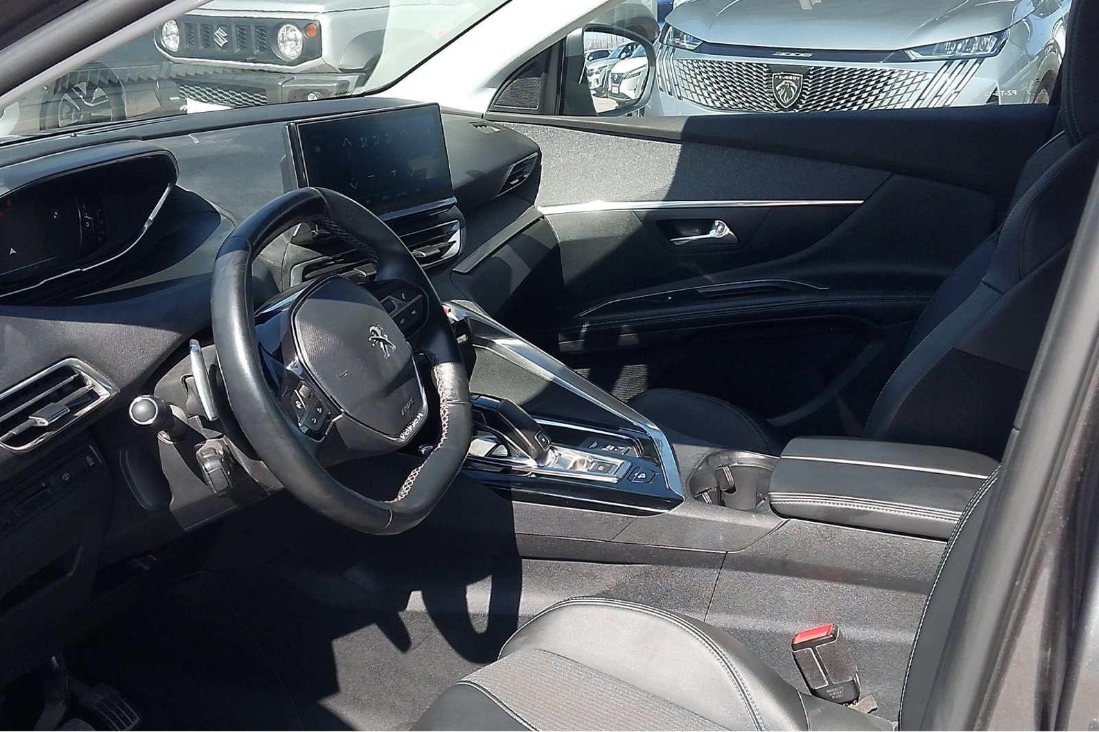 PEUGEOT 5008 BLUEHDI 130 1.5 AUT 2021 - Imagen 5 de 12
