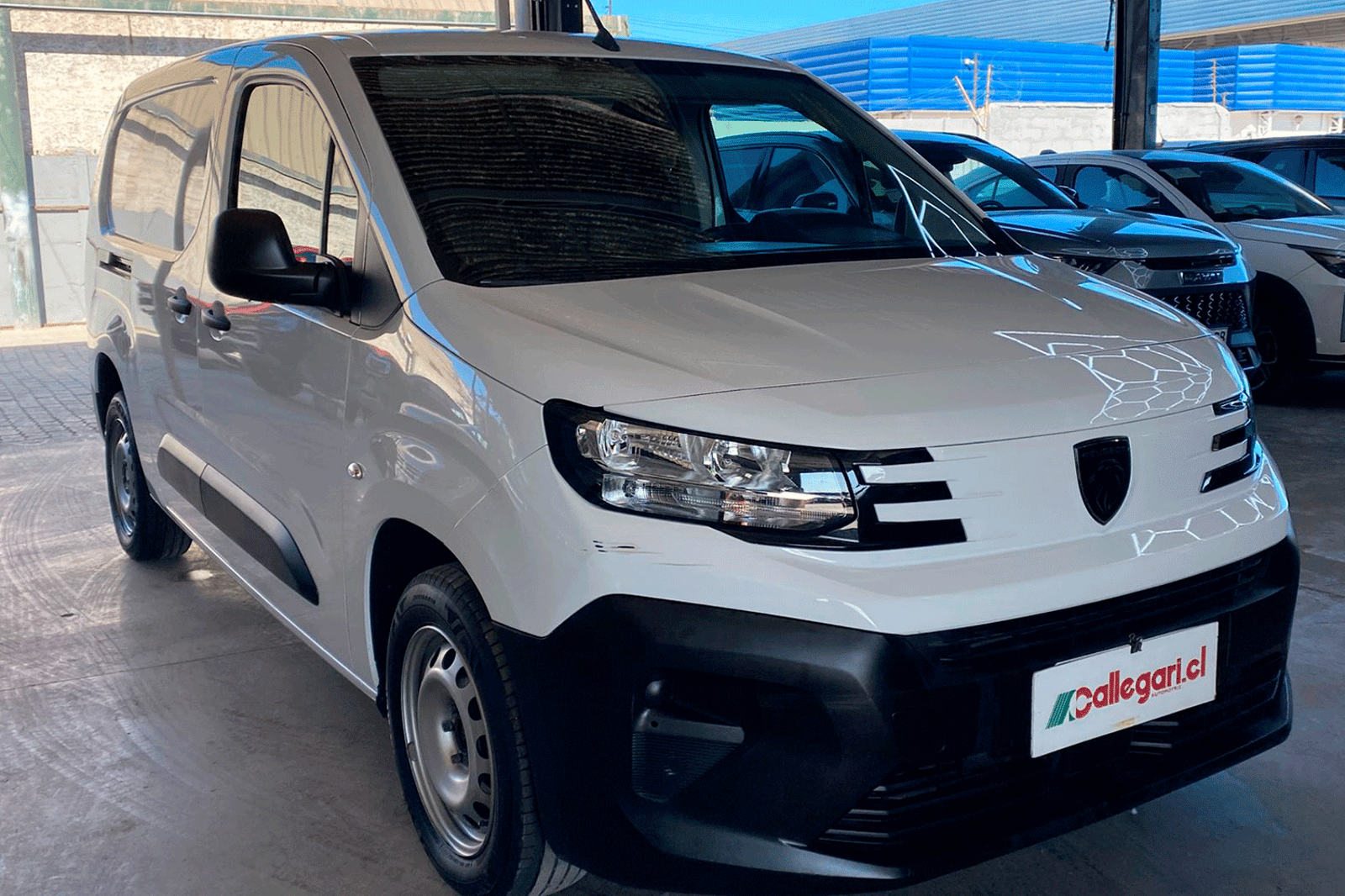 PEUGEOT PARTNER BLUEHDI 1.5 2025 - Imagen 7 de 11