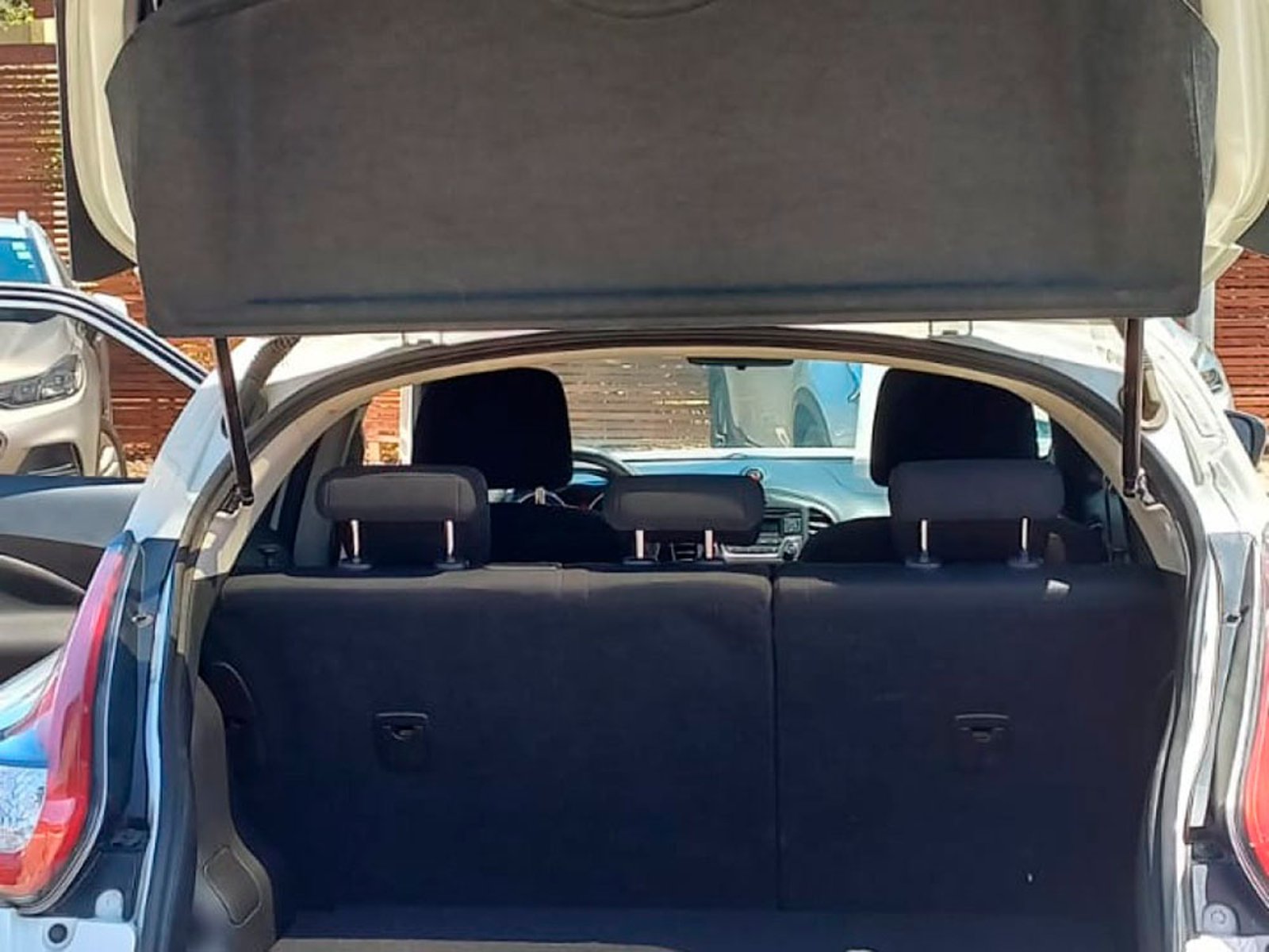 NISSAN JUKE 1.6 AUT 2015 - Imagen 4 de 10