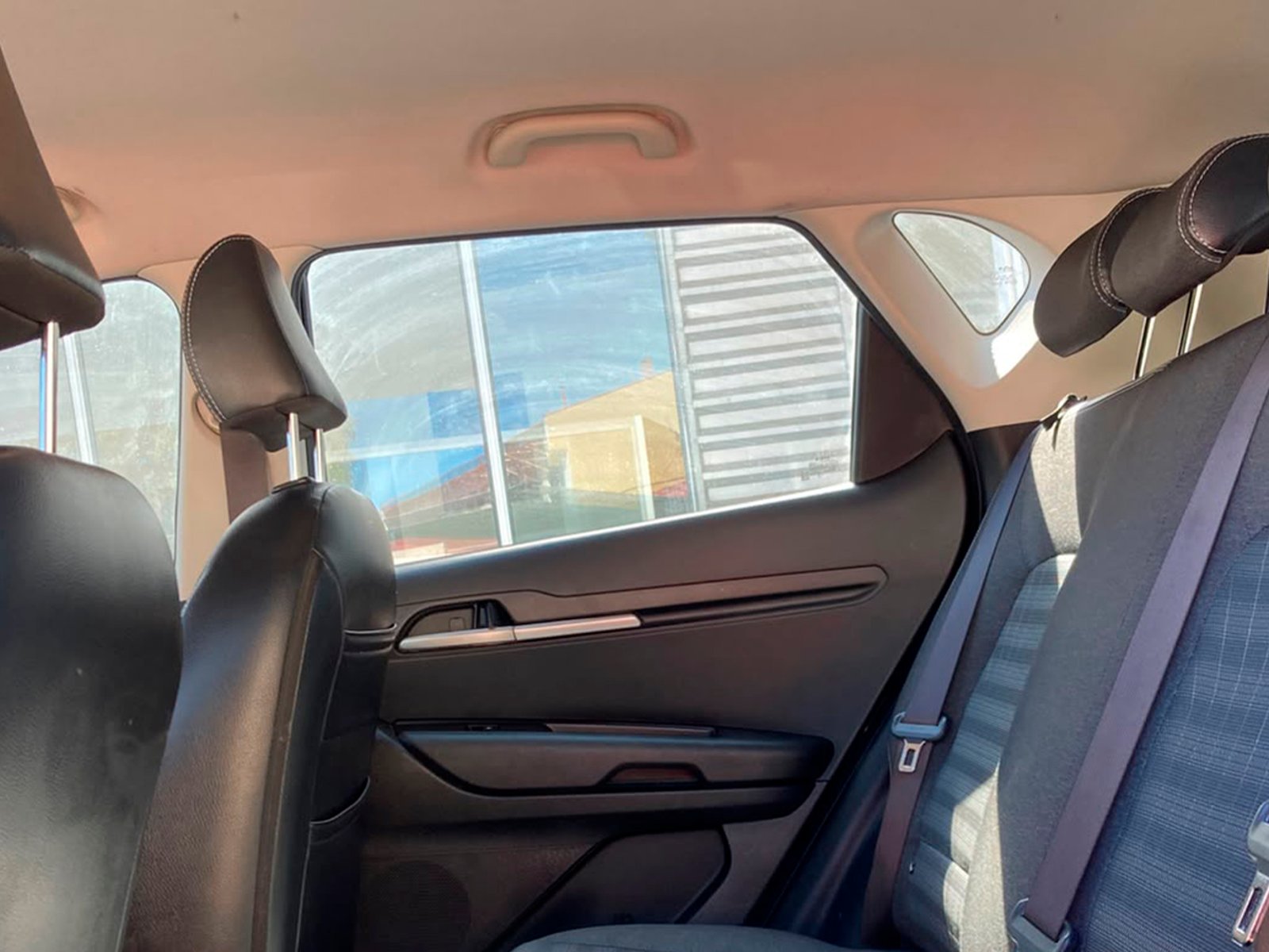 Kia SONET EX 1.5 2023 - Foto 2 de 12