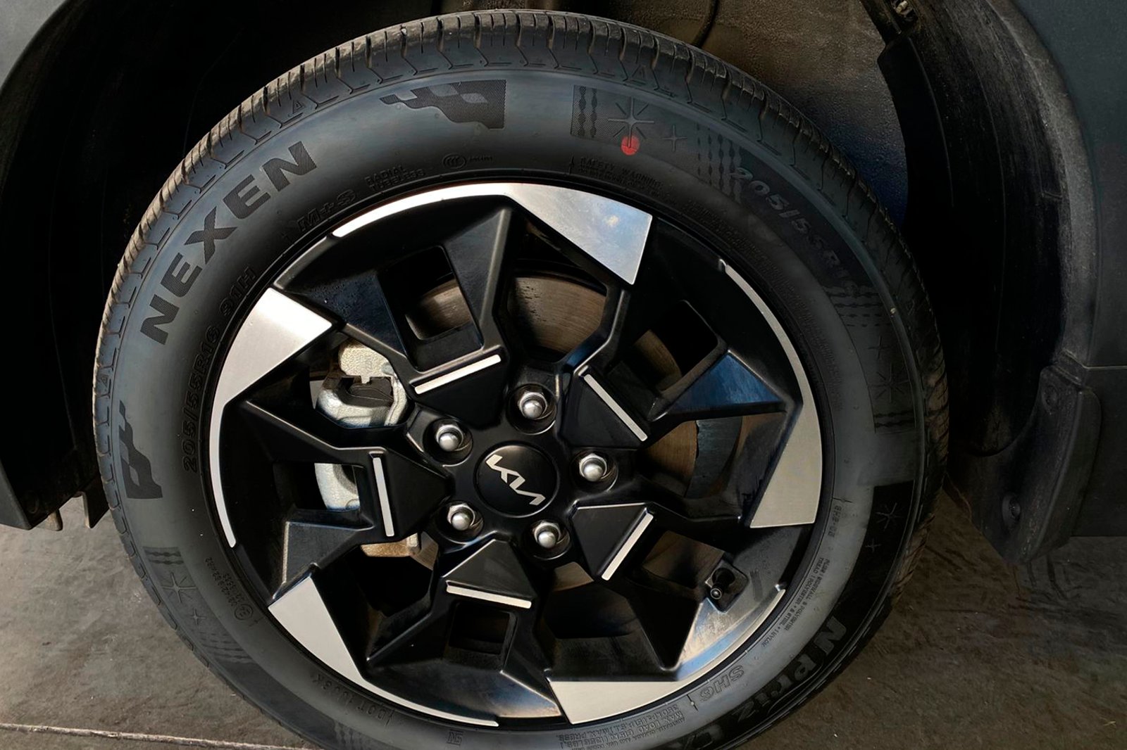 KIA MOTORS SONET EX 1.5L IVT FULL 2026 - Imagen 10 de 12