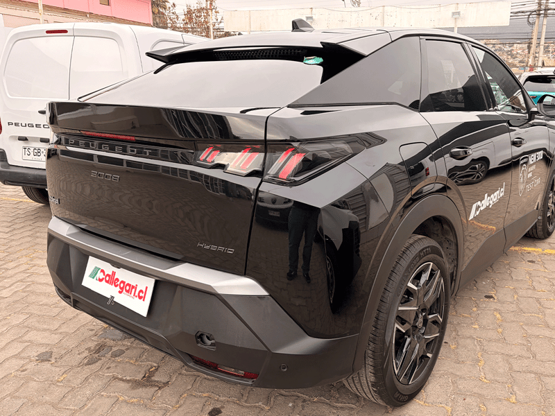 Peugeot New 3008 PREMIERE MHEV 136 eDCT6 2025 - Imagen 8 de 12