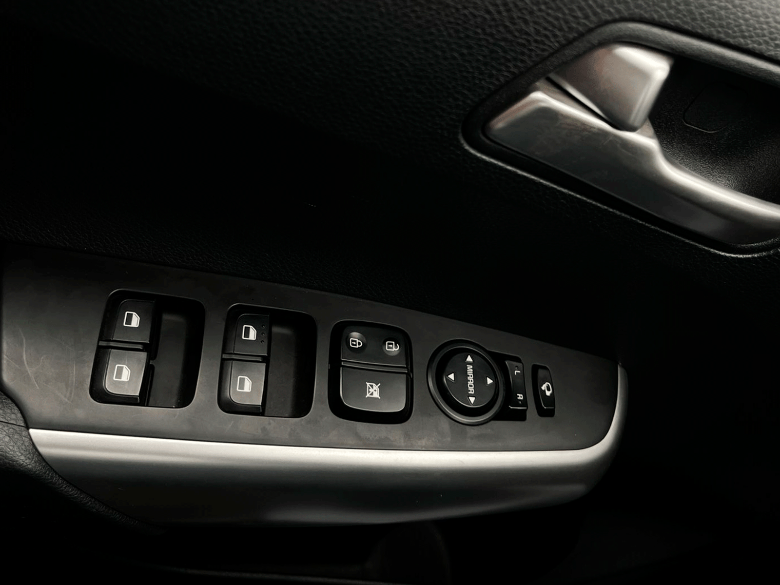 Kia MORNING MPI 1.2 2025 - Foto 5 de 12