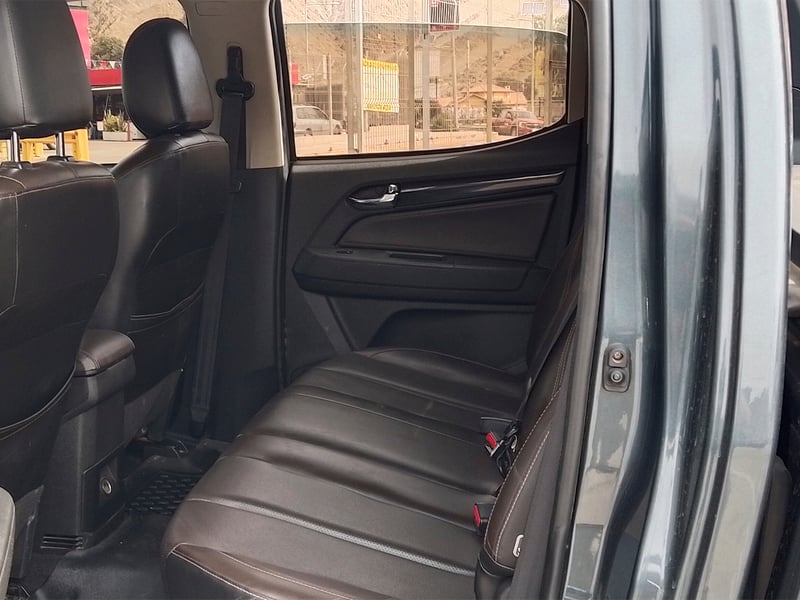 Chevrolet COLORADO DCAB 4X4 2.8 AT 2021 - Imagen 7 de 12