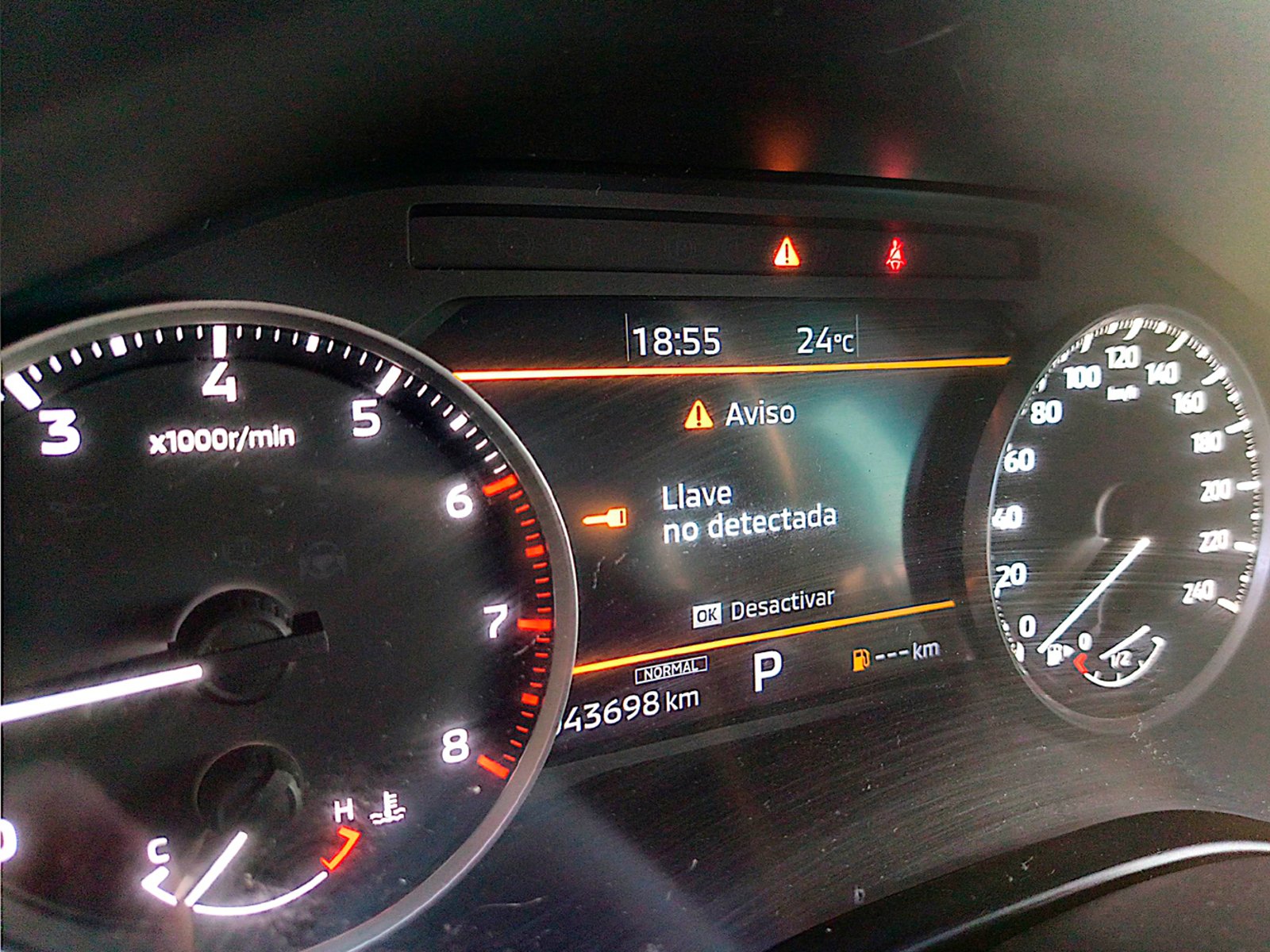 Mitsubishi OUTLANDER GL 2.5 AUT 2023 - Foto 5 de 12
