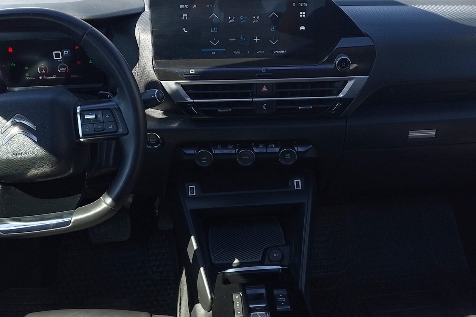Citroën C4 1.2 AT 2023 - Imagen 6 de 12