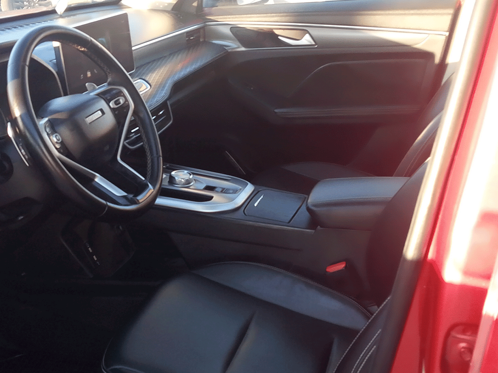 Haval JOLION TURBO DCT 1.5 AUT 2022 - Foto 4 de 11