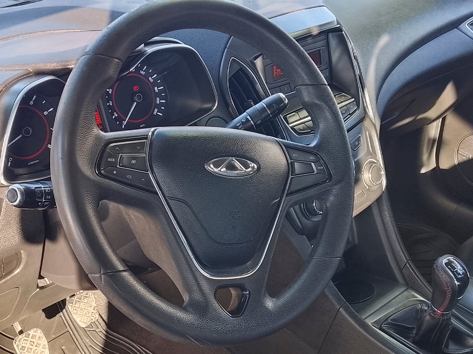 Chery ARRIZO 5 1.5 2019 - Foto 4 de 12