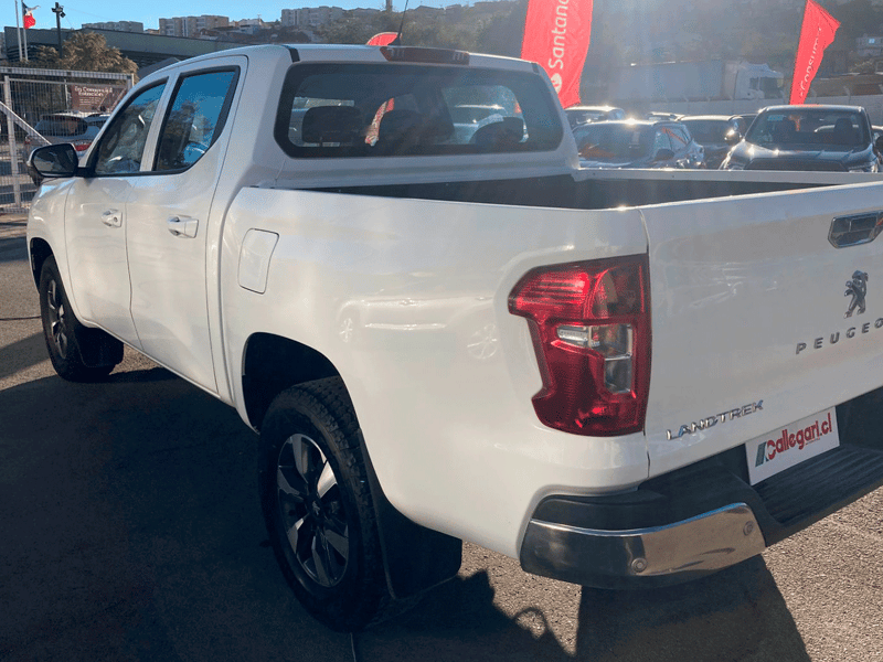 Peugeot Landtrek Active BlueHDi 180 4x4 AT 2024 - Imagen 11 de 11