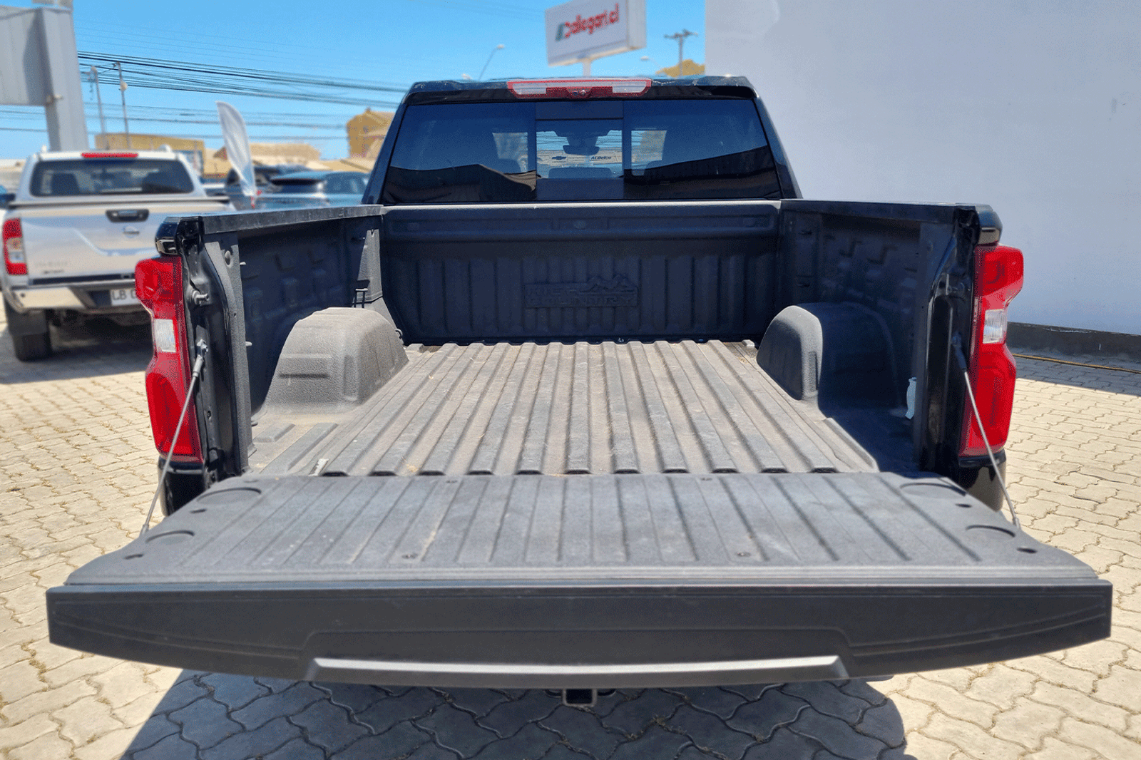 CHEVROLET SILVERADO CC LTZ 4X4 3.0 AUT 2023 - Imagen 11 de 12