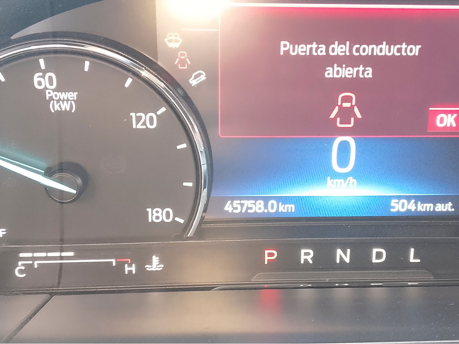 Ford ESCAPE FHEV 2.5 AUT 2023 - Foto 2 de 11