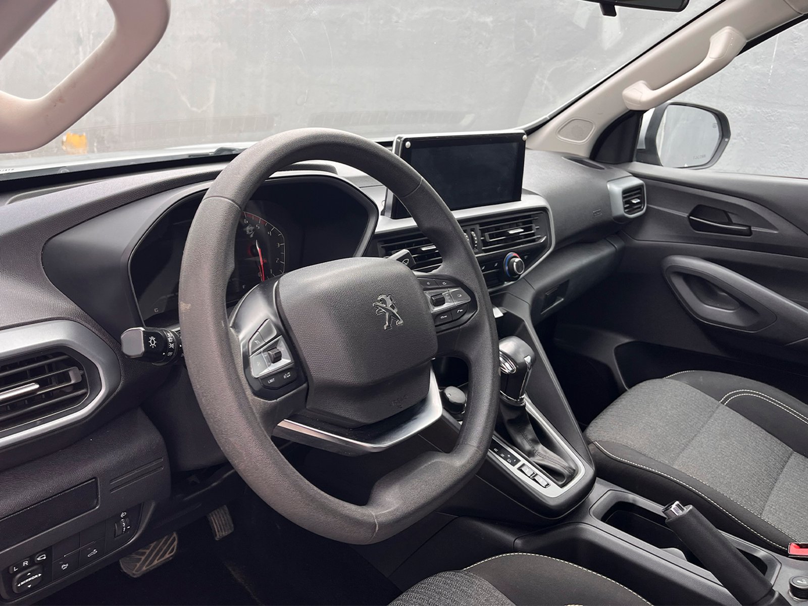Peugeot LANDTREK BLUEHDI 4X4 2.2 AUT 2024 - Foto 5 de 12