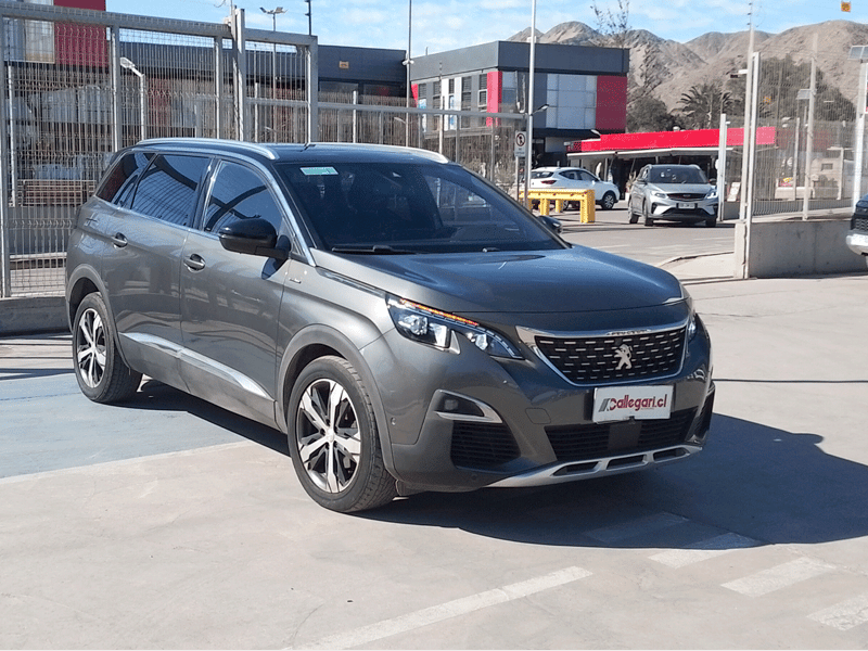Peugeot 5008 PURETECH 180 1.6 AUT 2020 - Imagen 9 de 12