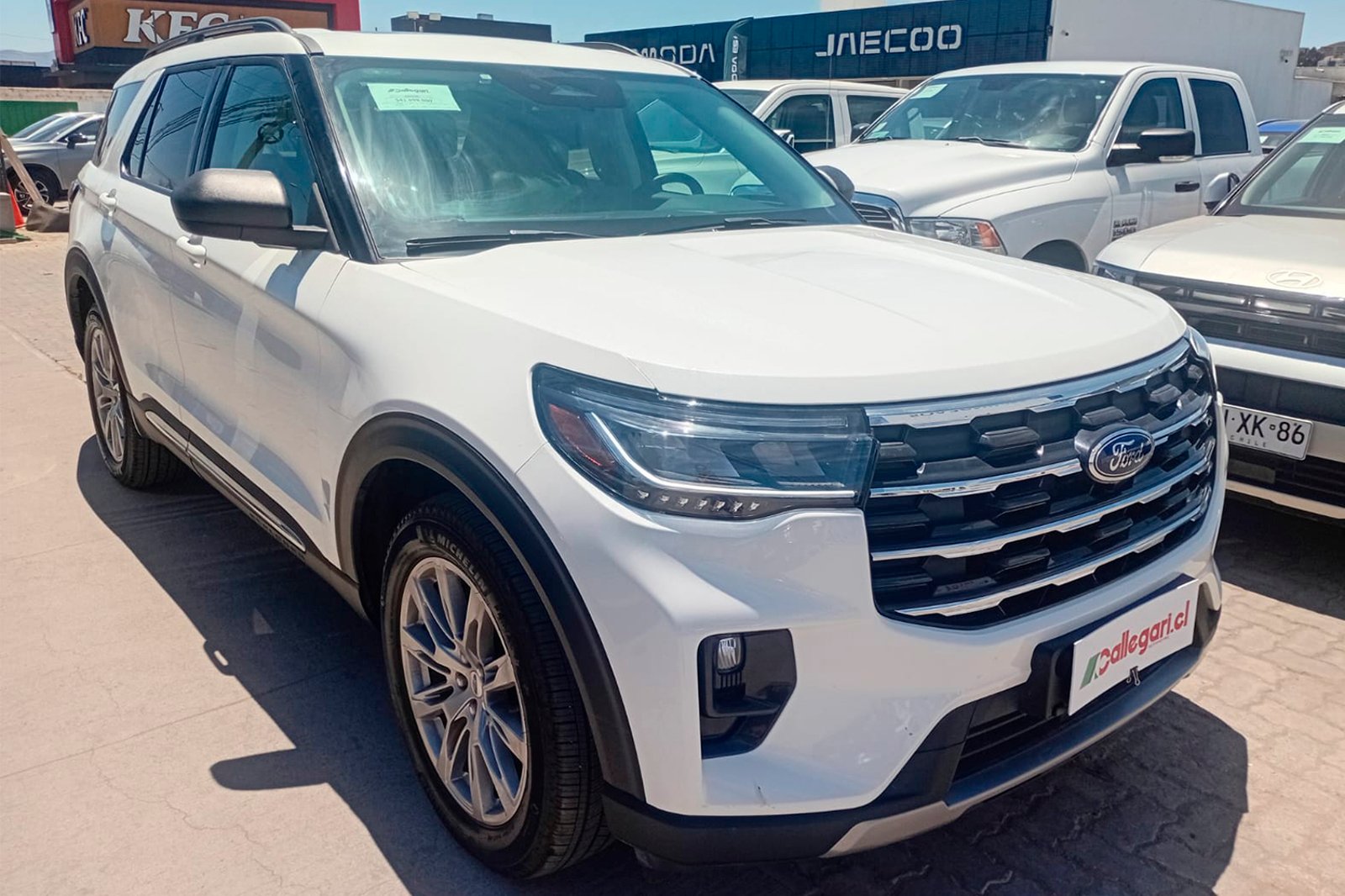 FORD EXPLORER ACTIVE 4X4 2.3 AUT 2025 - Imagen 12 de 12