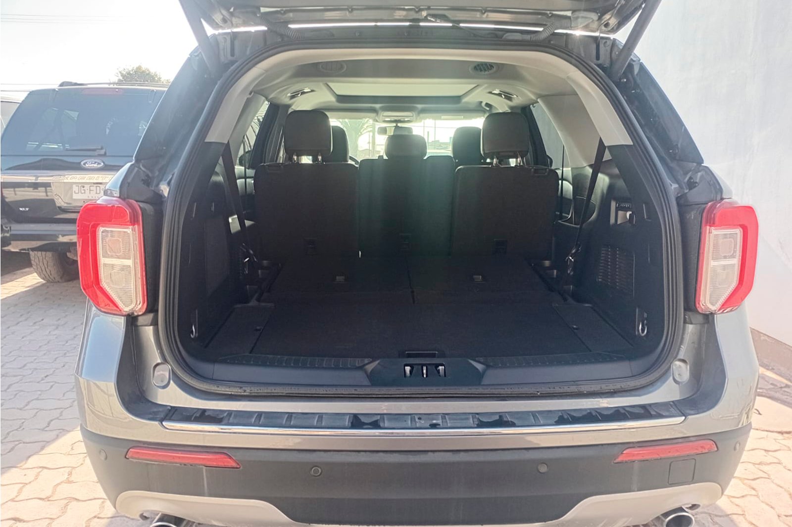 FORD EXPLORER 2WD 2.3 AUT 2024 - Imagen 11 de 12